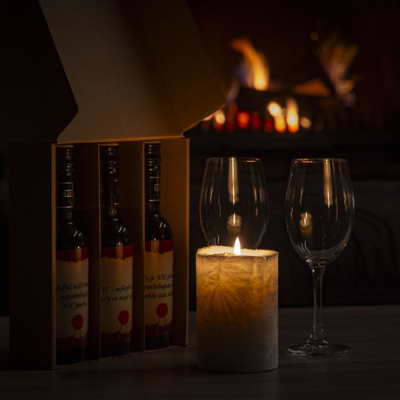 NIC – dárek s vínem pro ty, co nic nechtějí - malá sada černá - Barva vína: Bílé - suché
